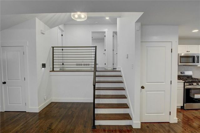 678 Church NW Street, Atlanta, GA 30318