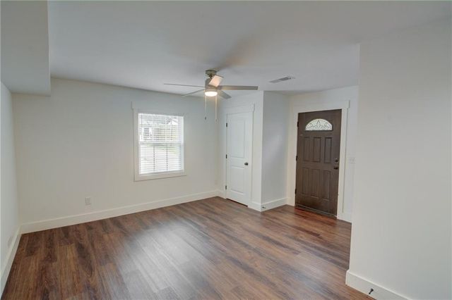 678 Church NW Street, Atlanta, GA 30318