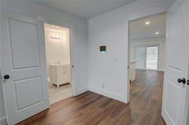 678 Church NW Street, Atlanta, GA 30318