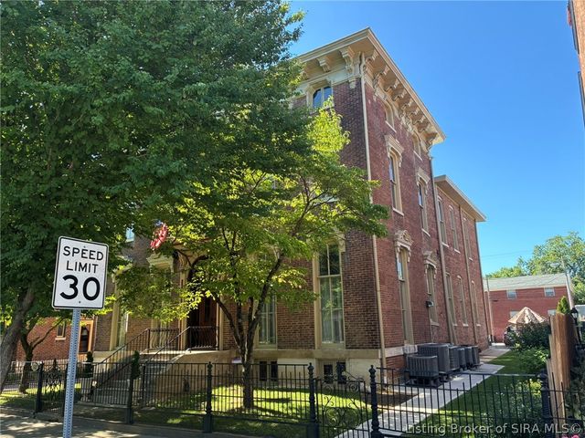 512 E Main Street 1, Madison, IN 47250