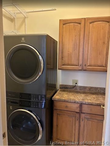 512 E Main Street 1, Madison, IN 47250