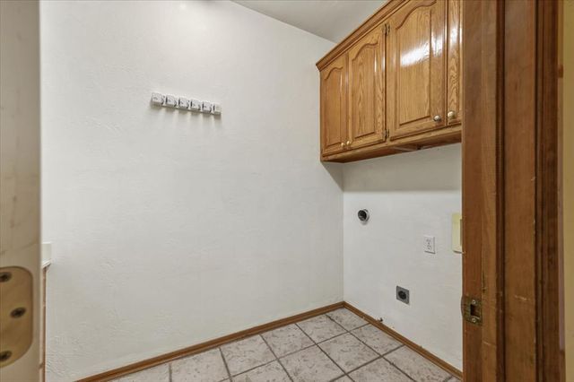 901 Autumn Way, Blanchard, OK 73010