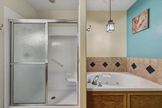 901 Autumn Way, Blanchard, OK 73010