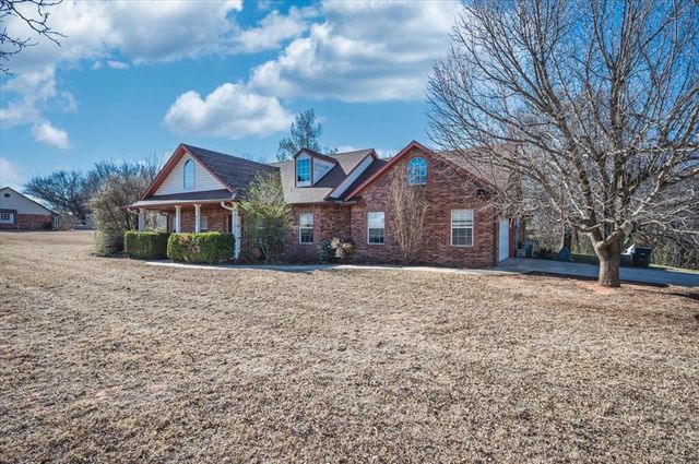 901 Autumn Way, Blanchard, OK 73010