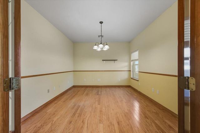 901 Autumn Way, Blanchard, OK 73010