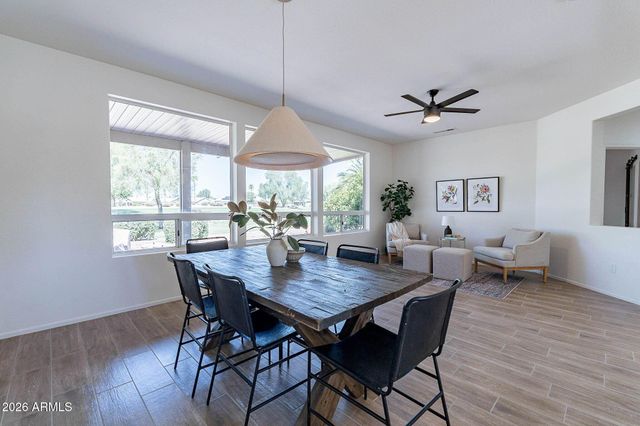 22408 N LAS VEGAS Drive, Sun City West, AZ 85375