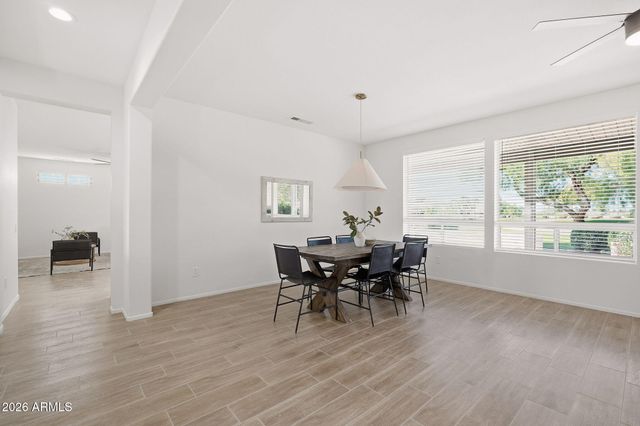 22408 N LAS VEGAS Drive, Sun City West, AZ 85375