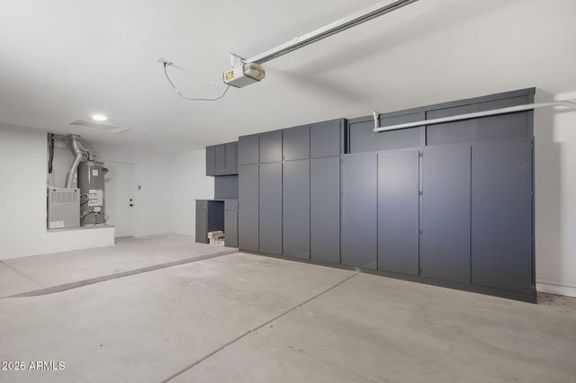 22408 N LAS VEGAS Drive, Sun City West, AZ 85375