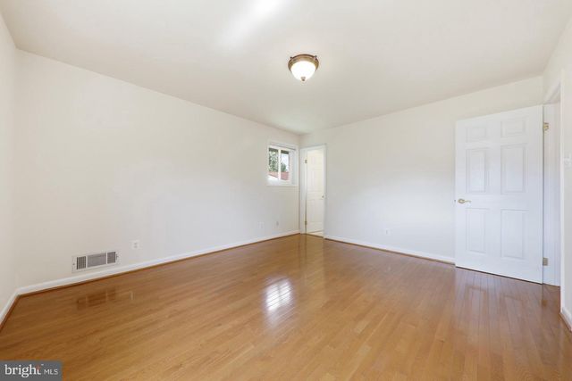 11601 GOWRIE CT, Potomac, MD 20854
