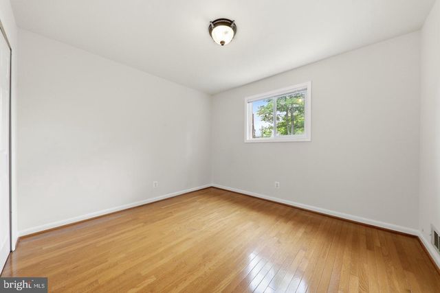 11601 GOWRIE CT, Potomac, MD 20854