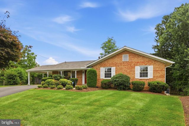 11601 GOWRIE CT, Potomac, MD 20854