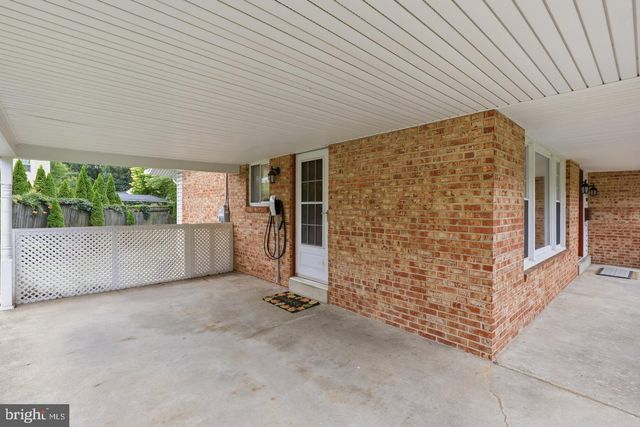 11601 GOWRIE CT, Potomac, MD 20854