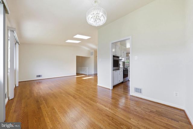 11601 GOWRIE CT, Potomac, MD 20854