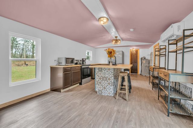 1148 Bear Creek, S, Dickson, TN 37055