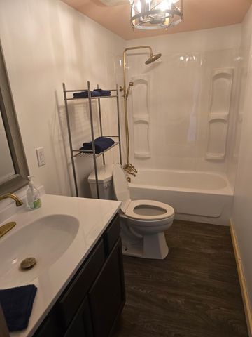 1148 Bear Creek, S, Dickson, TN 37055