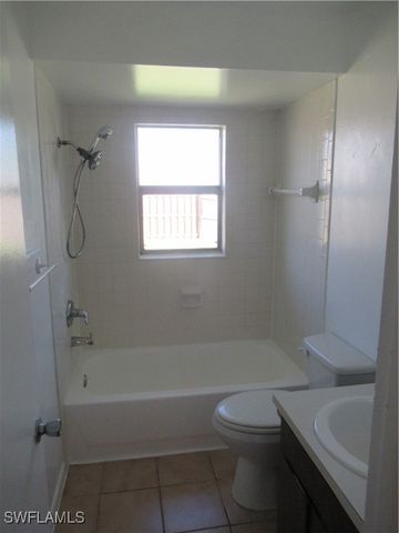 7461 Pebble Beach RD, Fort Myers, FL 33967