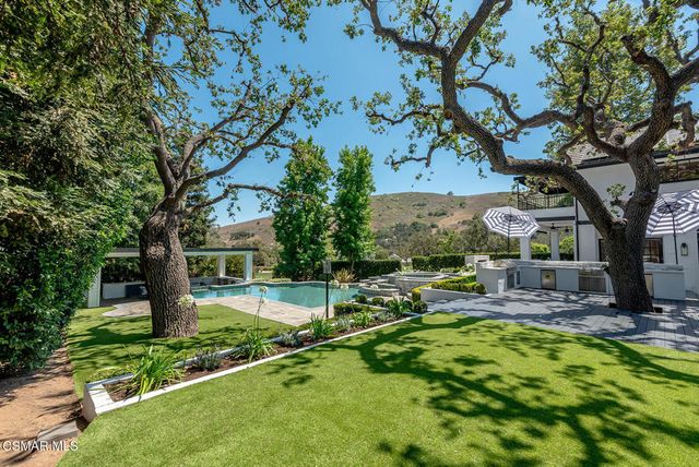 1380 Windy Mountain Avenue, Westlake Village, CA 91362