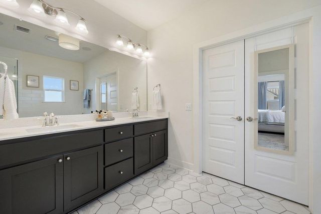 5009 Camacho ST, Austin, TX 78723