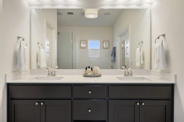 5009 Camacho ST, Austin, TX 78723