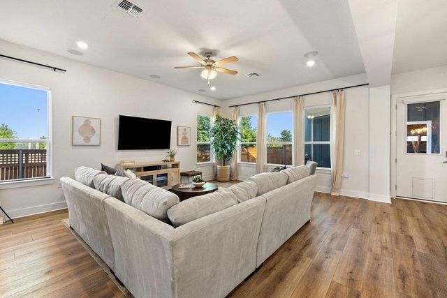 5009 Camacho ST, Austin, TX 78723