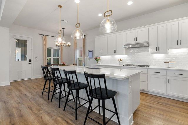 5009 Camacho ST, Austin, TX 78723