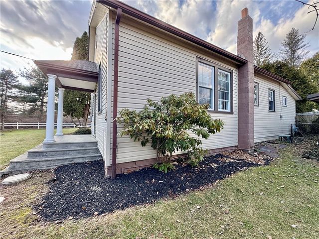 397 County Road 64, Big Flats, NY 14903