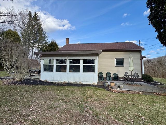 397 County Road 64, Big Flats, NY 14903