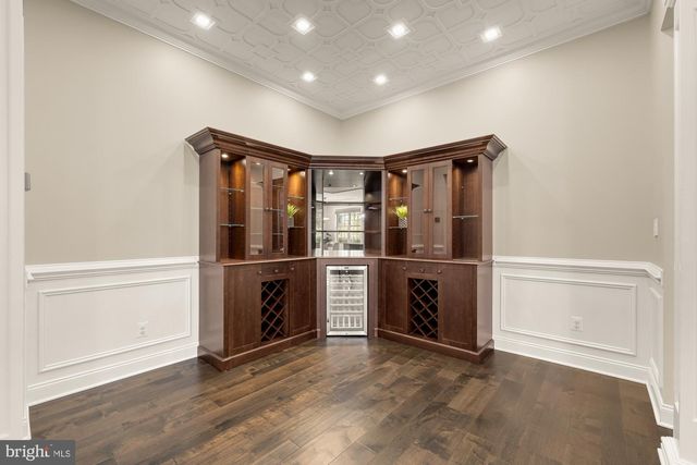 6202 CHANCELLORSVILLE DR, Gainesville, VA 20155