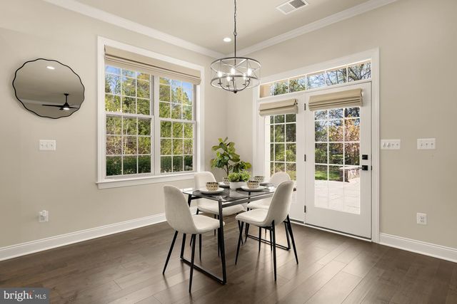 6202 CHANCELLORSVILLE DR, Gainesville, VA 20155