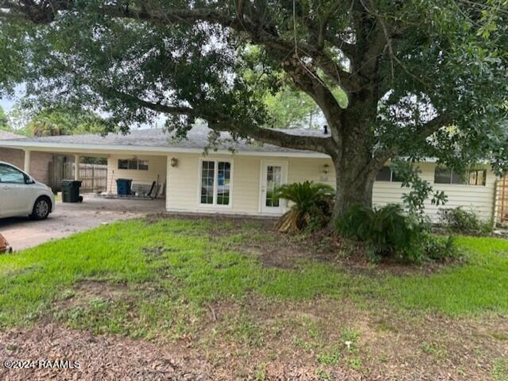 108 Notre Dame Drive, Lafayette, LA 70506