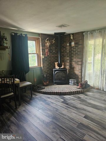 332 INDIAN HEAD RD, Columbia, PA 17512