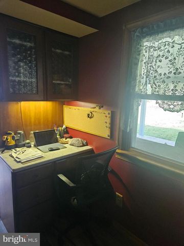 332 INDIAN HEAD RD, Columbia, PA 17512
