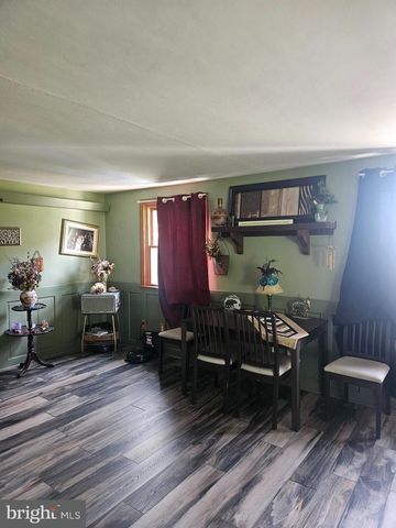 332 INDIAN HEAD RD, Columbia, PA 17512