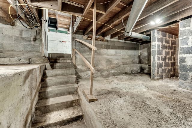 106 E Mount Vernon Road, Billings, MO 65610