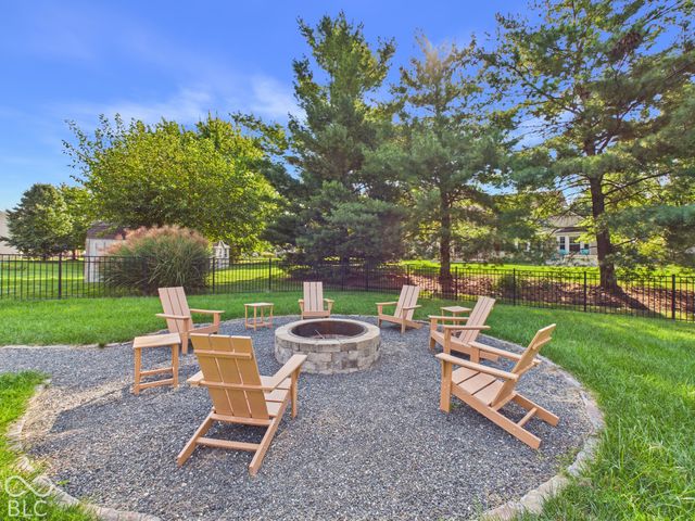 8801 Harrison Parkway, Fishers, IN 46038