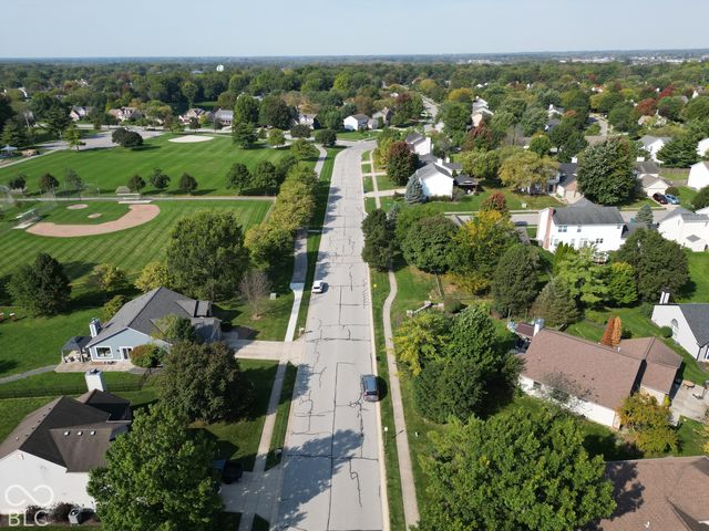 8801 Harrison Parkway, Fishers, IN 46038