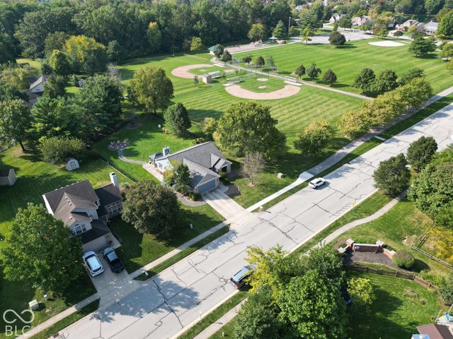 8801 Harrison Parkway, Fishers, IN 46038