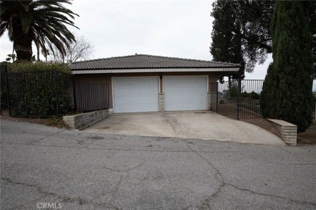 23144 Twin Canyon, Grand Terrace, CA 92313