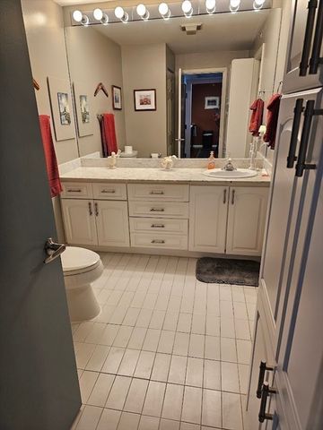 3 Seal Harbor 344, Winthrop, MA 02152