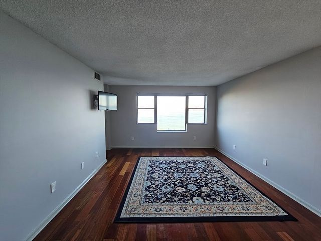 3 Seal Harbor 344, Winthrop, MA 02152