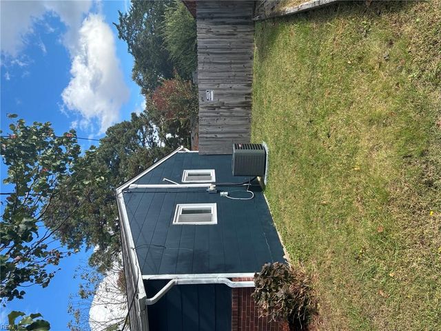 220 S Rosemont RD, Virginia Beach, VA 23452