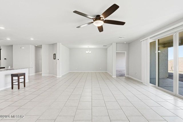 552 W Weldon Street, Vail, AZ 85641