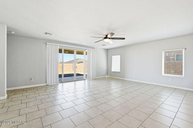 552 W Weldon Street, Vail, AZ 85641