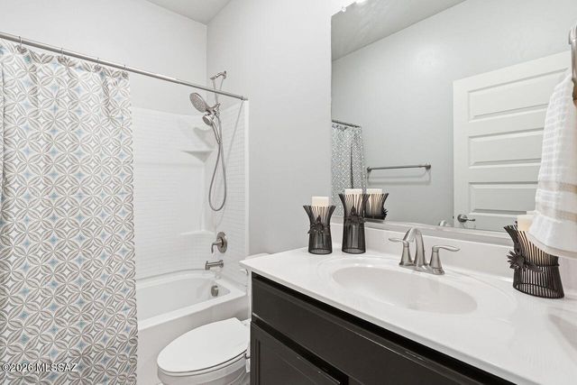 552 W Weldon Street, Vail, AZ 85641