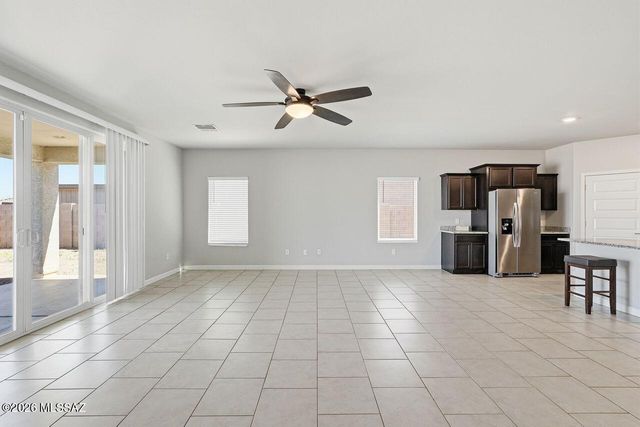 552 W Weldon Street, Vail, AZ 85641