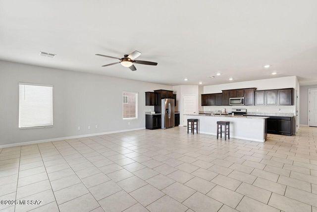 552 W Weldon Street, Vail, AZ 85641