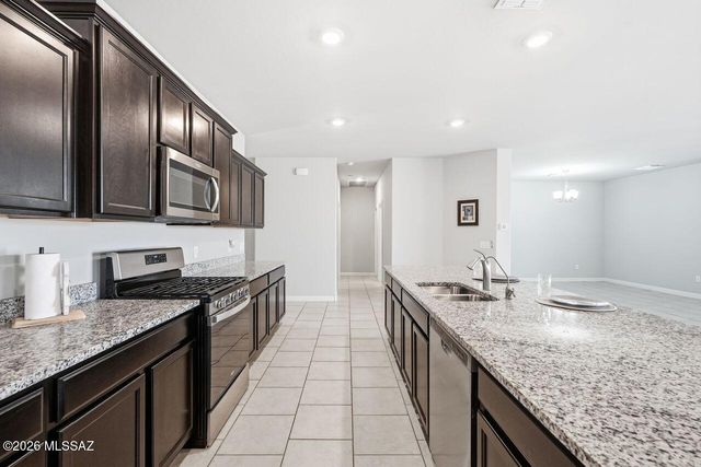 552 W Weldon Street, Vail, AZ 85641