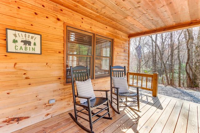 216 Brookhaven Trail, Blue Ridge, GA 30513