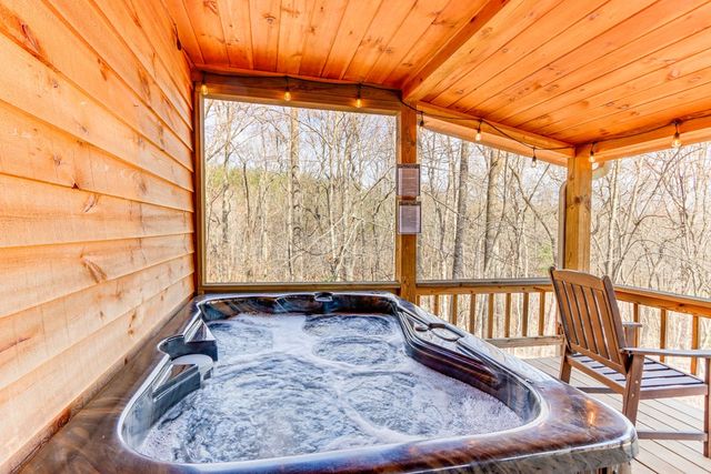 216 Brookhaven Trail, Blue Ridge, GA 30513