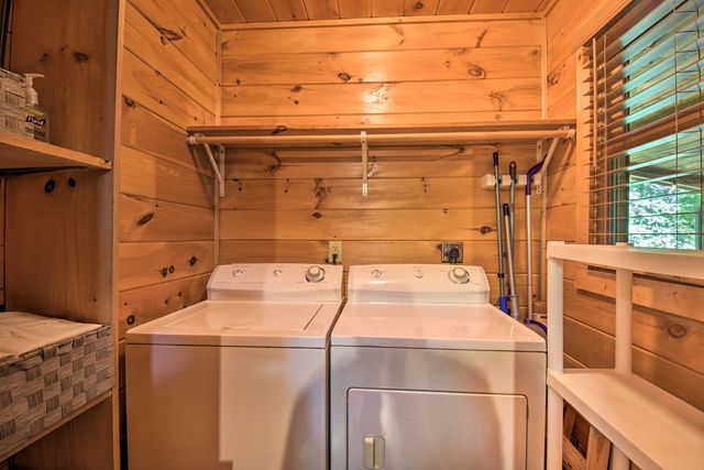 216 Brookhaven Trail, Blue Ridge, GA 30513